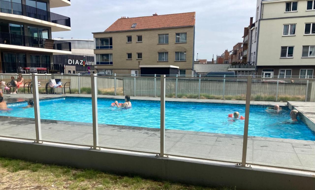 Oostende Luxury Seaview Studio - Large Terrace- Swimming Pool - Parking Экстерьер фото